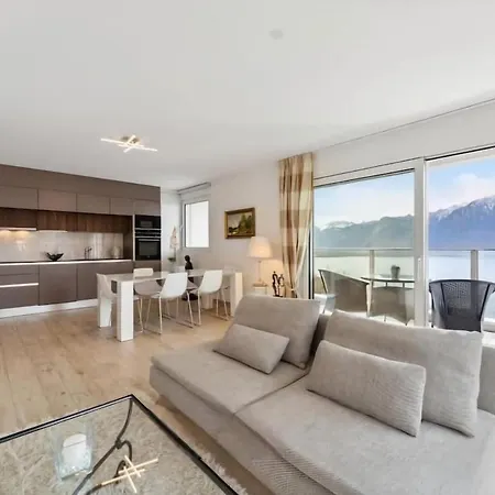 2 In Montreux